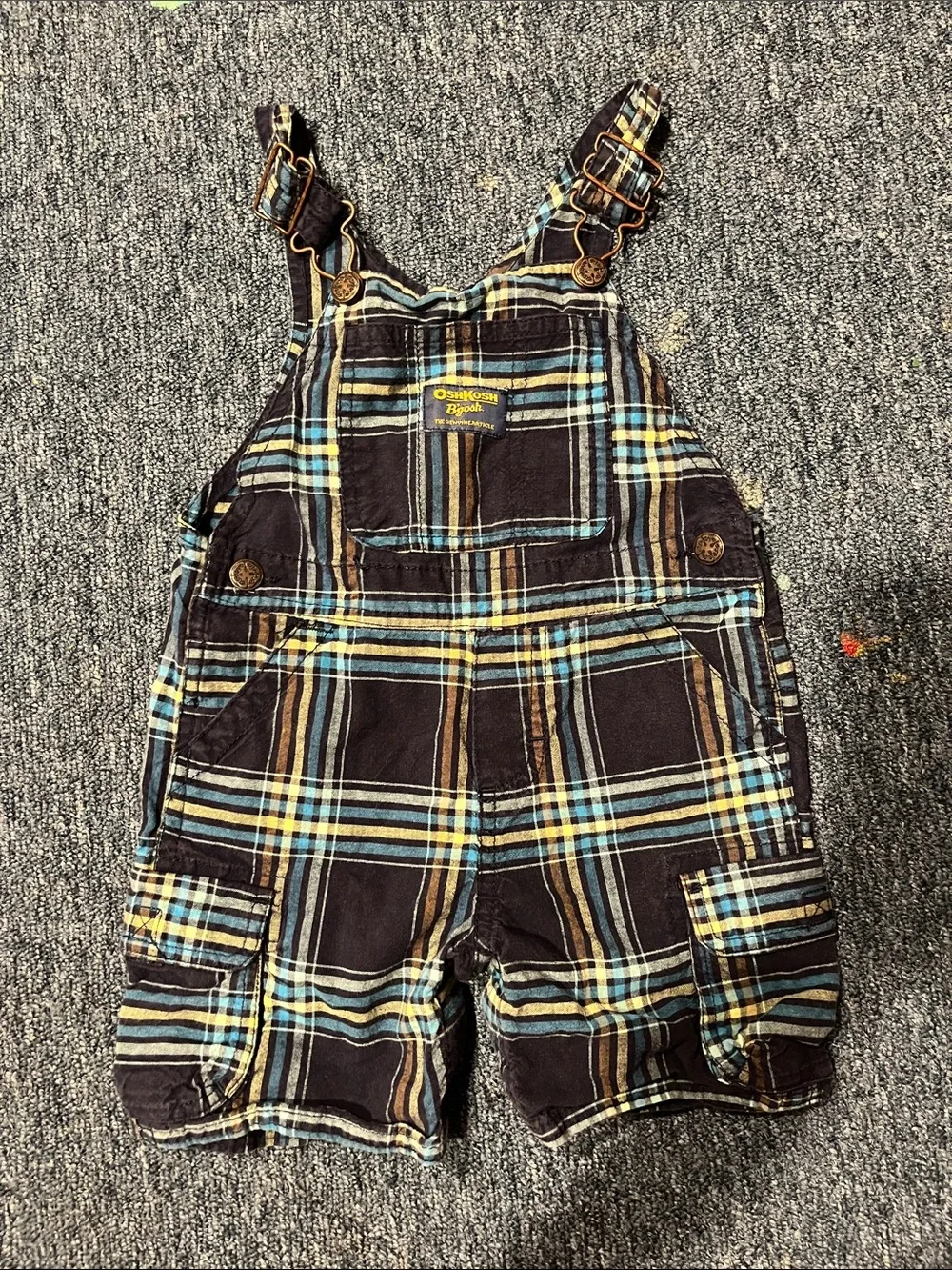 Kids OshKosh B’gosh plaid overalls